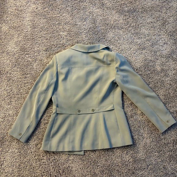 TAHARI Blazer - Picture 2 of 3